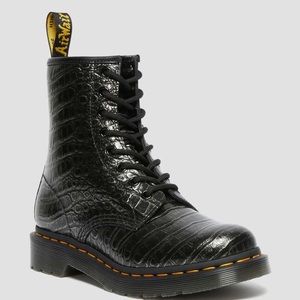 NIB Dr Martens 1460 Croc Emboss Leather Lace Up Boots Womens Sz 8